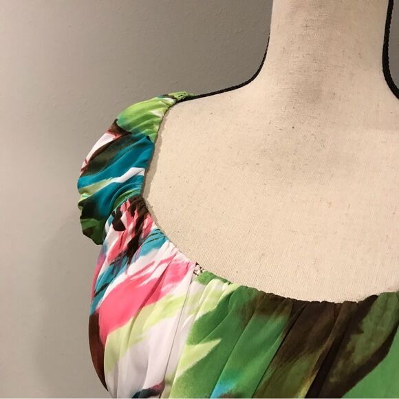 Short sleeve floral dress with belt - Picture 2 of 13